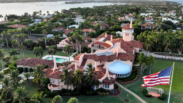 Secret Service Shoots Armed Intruder at Trump’s Mar-a-Lago