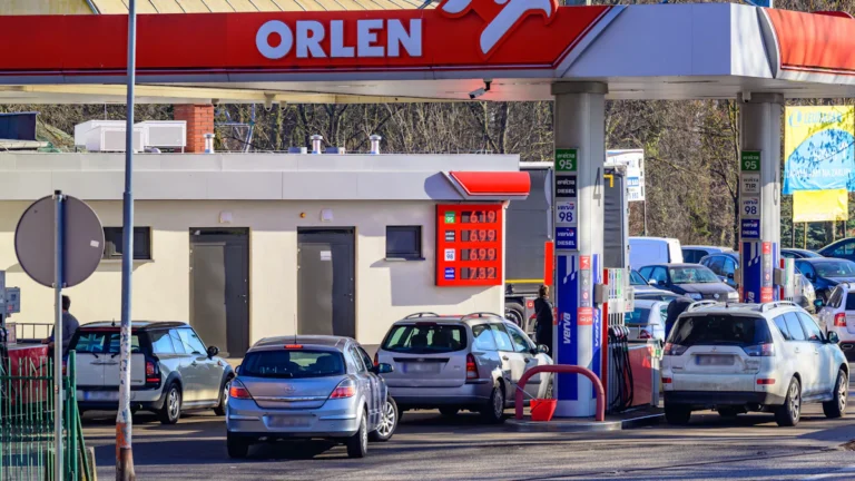 Tank-Tourismus: Zoll kontrolliert verstärkt an Grenzen