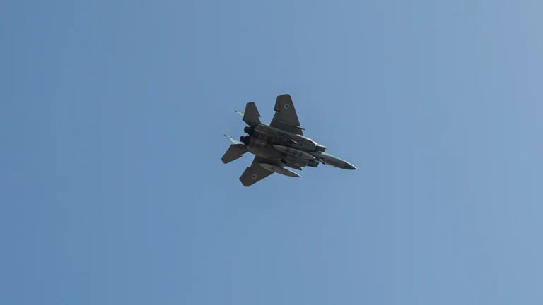 Krieg in Nahost: US Kampfjet Abschuss über Iran – Hintergründe